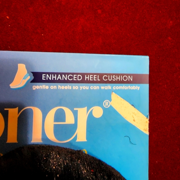 Isotoner slippers - Picture 6 of 6